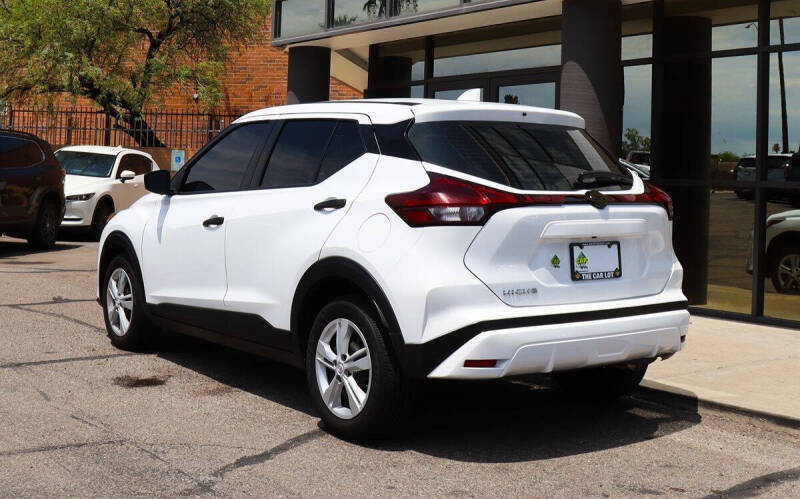 2024 Nissan Kicks S
