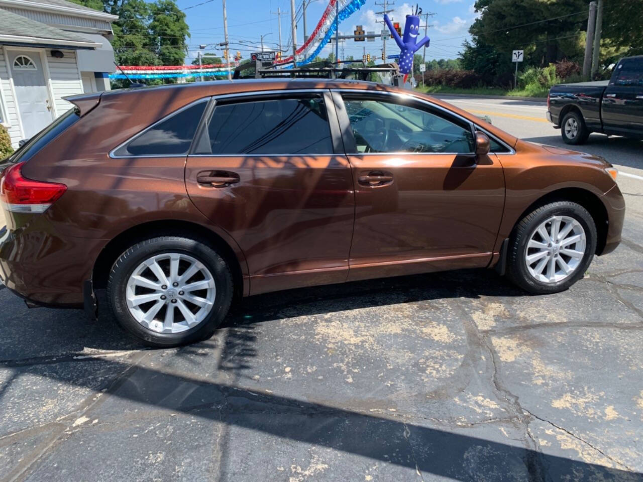 2009 Toyota Venza for sale at Chuckie Bizzarro's Fleetwing Auto in Erie, PA