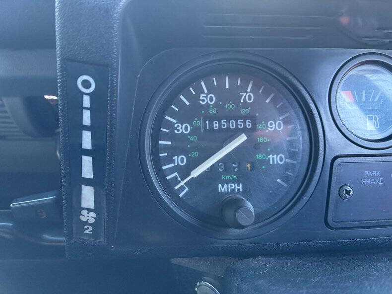 1991 Land Rover Defender