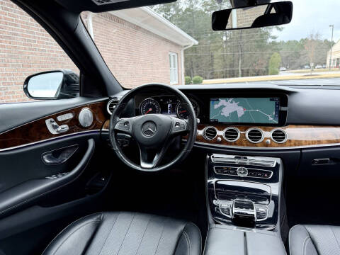 2017 Mercedes-Benz E-Class E 300 4MATIC