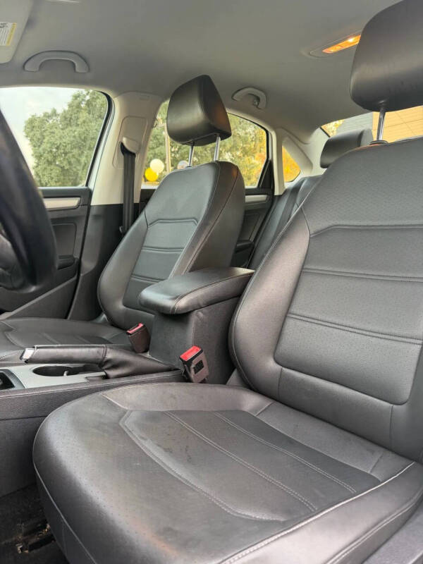 2020 Volkswagen Passat SE