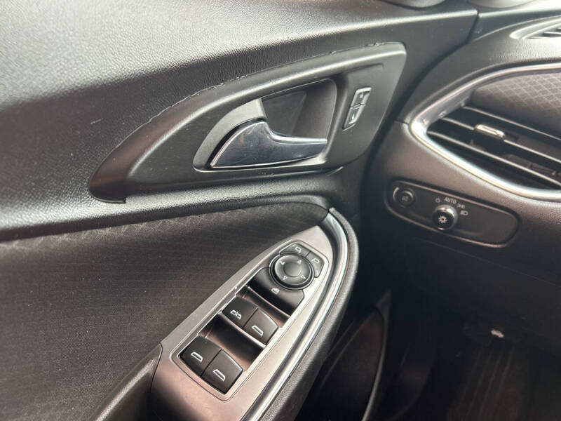 2017 Chevrolet Malibu LT