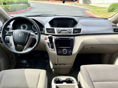 2015 Honda Odyssey EX