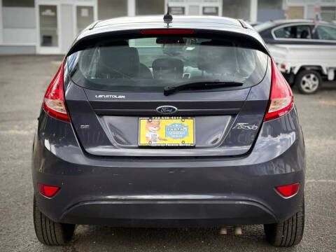 2012 Ford Fiesta SE