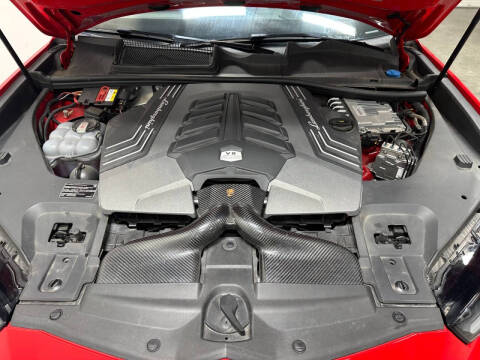 2022 Lamborghini Urus