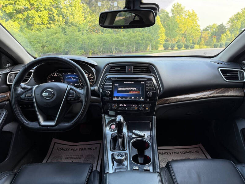 2017 Nissan Maxima Platinum