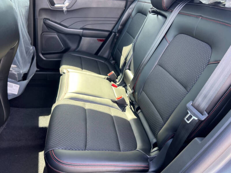 2026 Ford Escape ST-Line Select