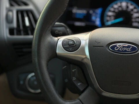 2015 Ford C-MAX Energi SEL