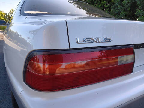 1995 Lexus ES 300