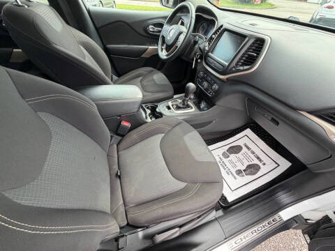 2017 Jeep Cherokee Latitude