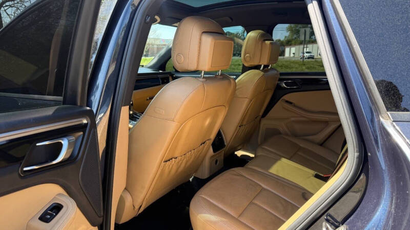 2018 Porsche Macan