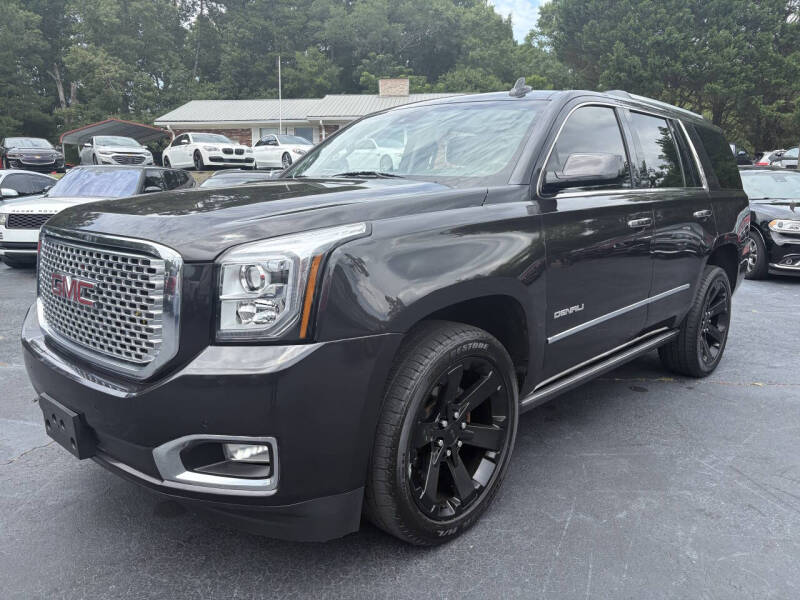 2017 GMC Yukon 4WD Denali's photo
