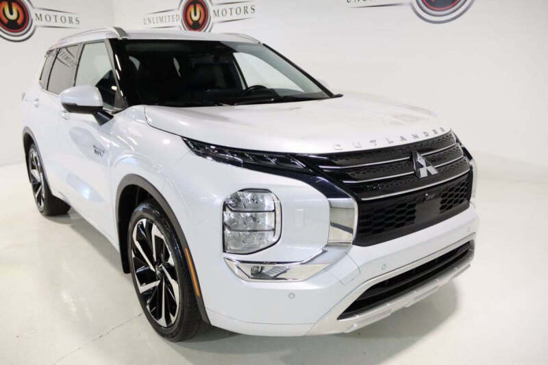 2024 Mitsubishi Outlander PHEV SEL