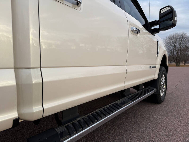 2017 Ford F-250 Super Duty Lariat