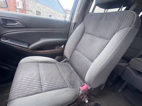 2016 Chevrolet Suburban LS