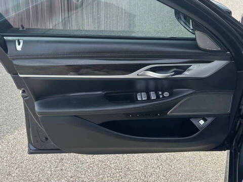 2019 BMW 7 Series 750i xDrive