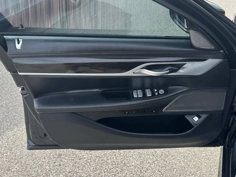 2019 BMW 7 Series 750i xDrive