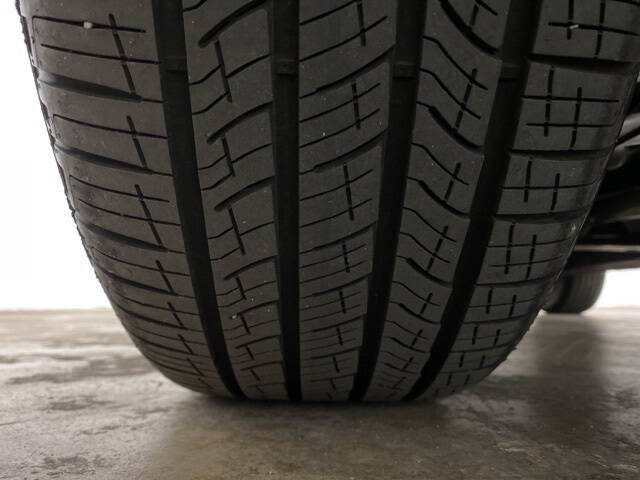 2025 Audi Q5 quattro Premium TFSI