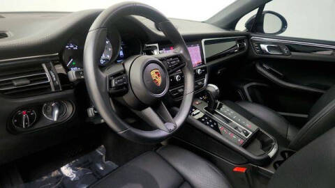 2024 Porsche Macan S