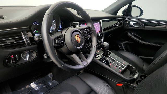 2024 Porsche Macan S