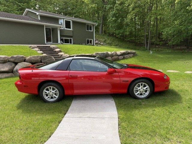 2001 Chevrolet Camaro 4