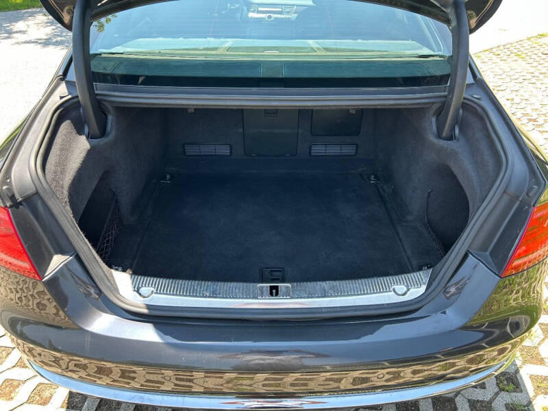 2011 Audi A8 quattro