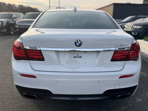 2015 BMW 7 Series 740i