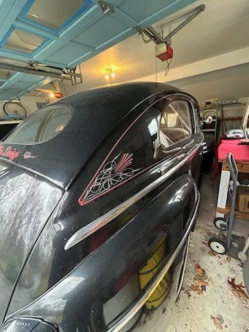 1948 Ford Super Deluxe