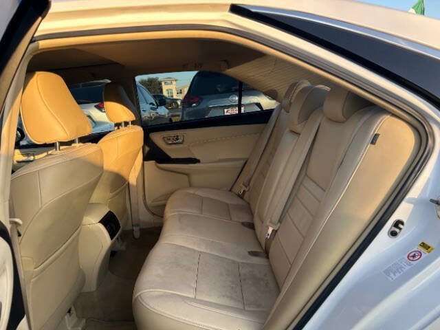 2015 Toyota Camry XLE V6