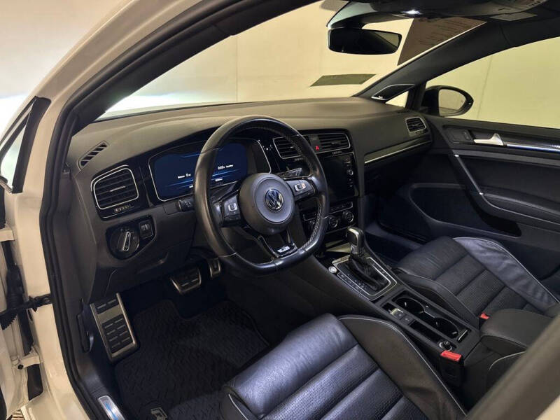 2019 Volkswagen Golf R 4Motion