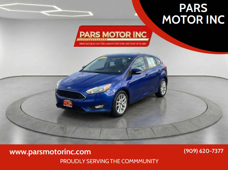 2015 Ford Focus SE's photo