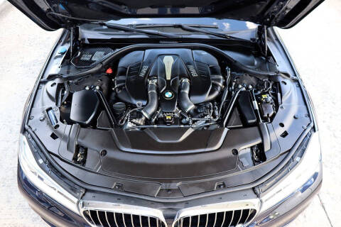 2016 BMW 7 Series 750i