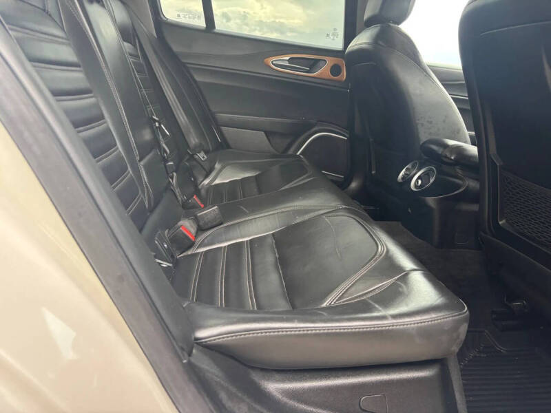 2017 Alfa Romeo Giulia