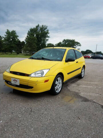 2001 Ford Focus for sale at WESTSIDE GARAGE LLC in Keokuk IA