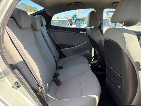 2014 Hyundai Accent GLS