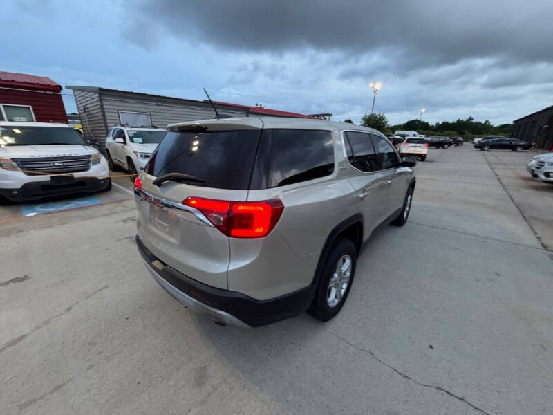 2017 GMC Acadia SLE-1