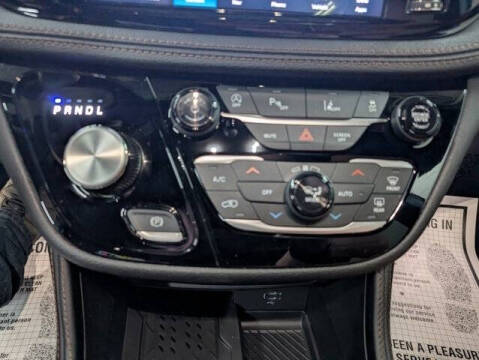 2026 Chrysler Pacifica Pinnacle