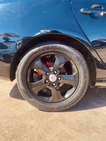 2010 Hyundai Elantra Blue