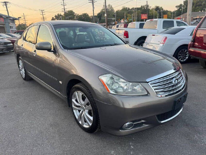 2008 INFINITI M 35's photo
