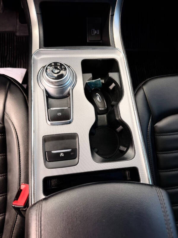 2021 Ford Edge SEL