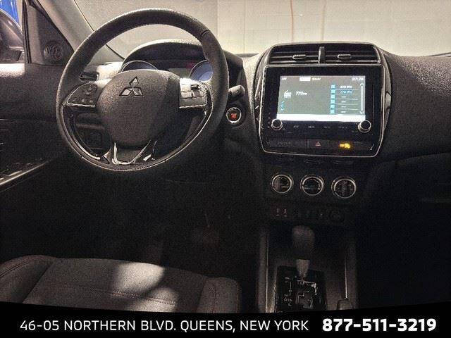 2024 Mitsubishi Outlander Sport SE