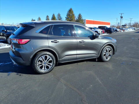 2020 Ford Escape SEL