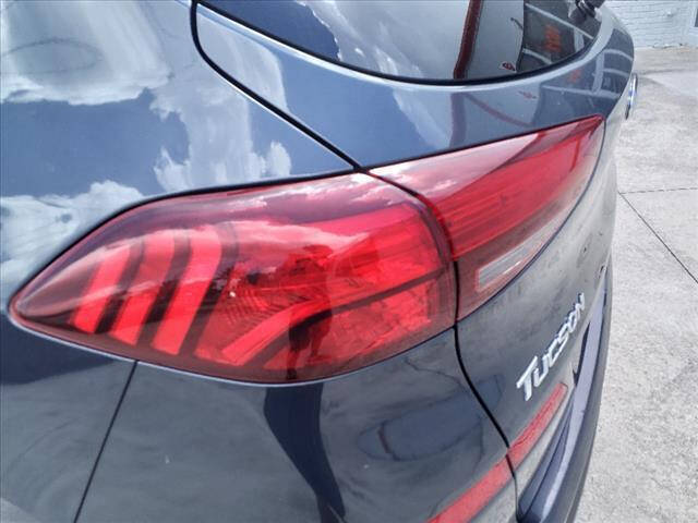 2019 HYUNDAI Tucson SUV / Crossover - $14,397
