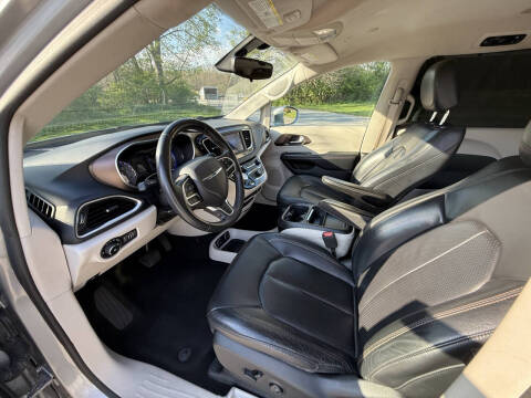 2018 Chrysler Pacifica Touring L