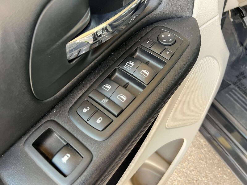 2012 Dodge Grand Caravan SXT