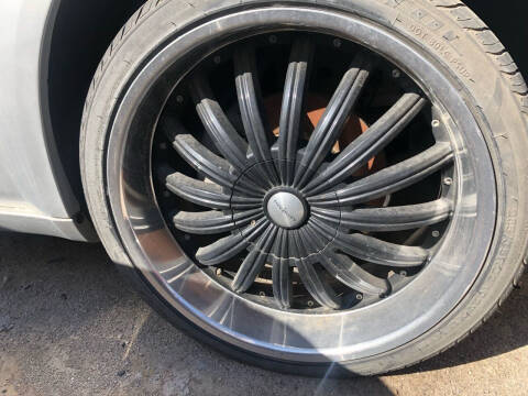 2008 Chrysler 300 LX