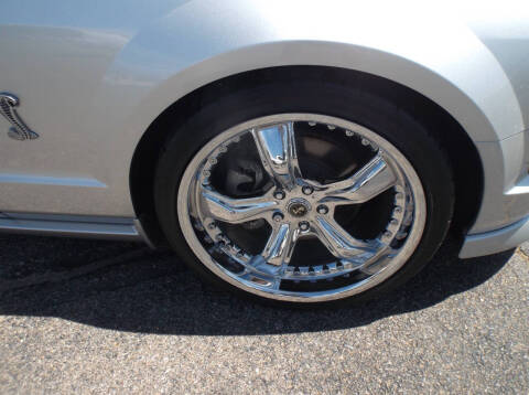 2009 Ford Mustang GT Deluxe