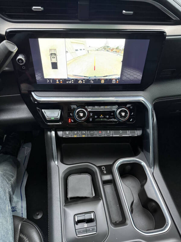 2024 GMC Sierra 3500HD Denali