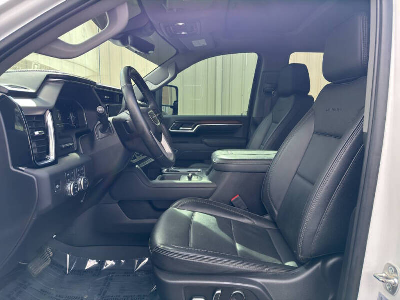 2025 GMC Sierra 2500HD