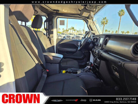 2021 Jeep Gladiator Sport